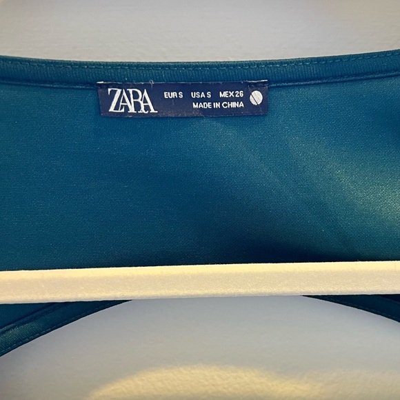 ZARA cut out top - Picture 5 of 6